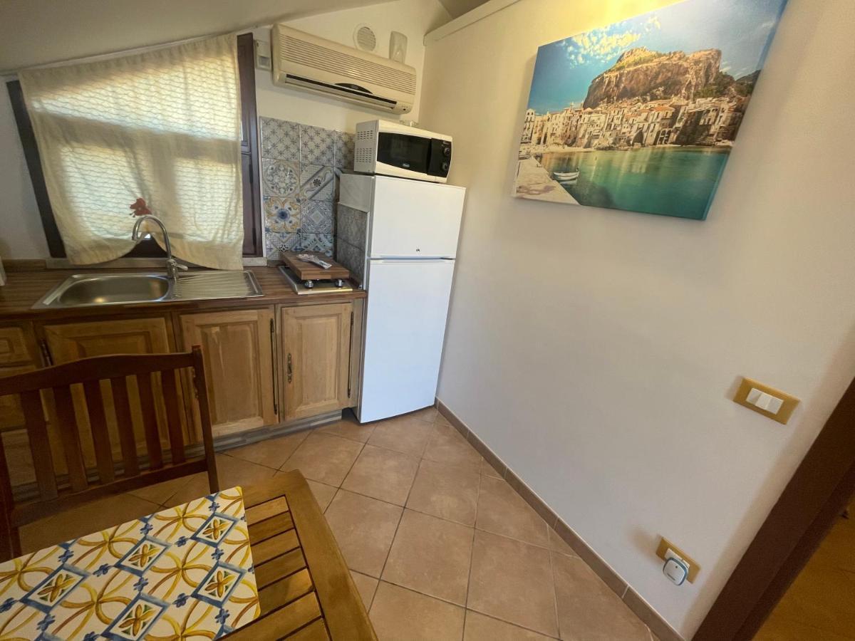 Mare Azzurro Villa Campofelice Di Roccella Eksteriør bilde
